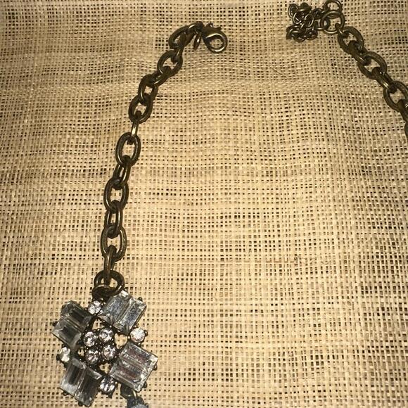 J. Crew Faux Diamonds Crystals Baguettes Bold Runway Statement Bib Necklace - Picture 5 of 7